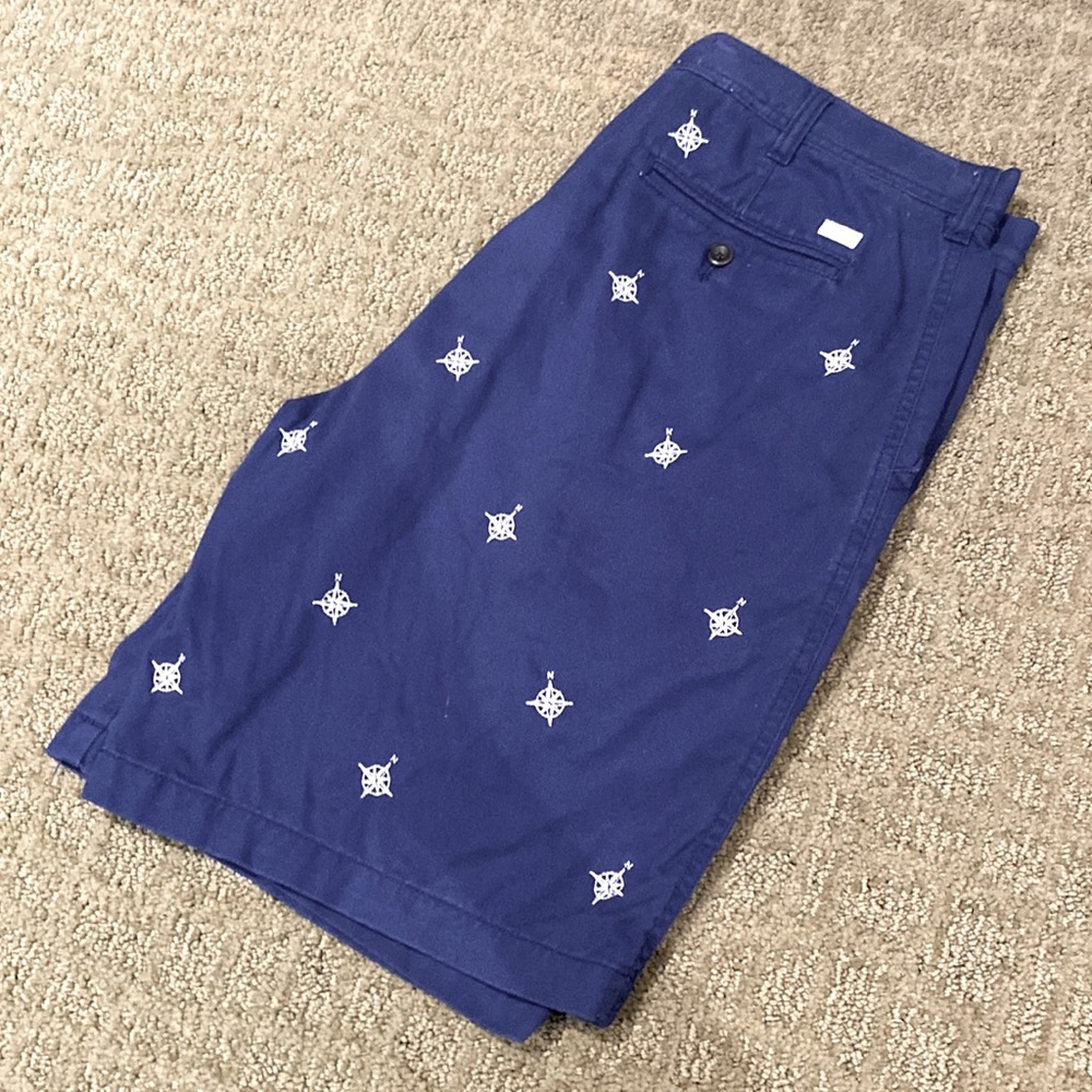 Mens IZOD shorts